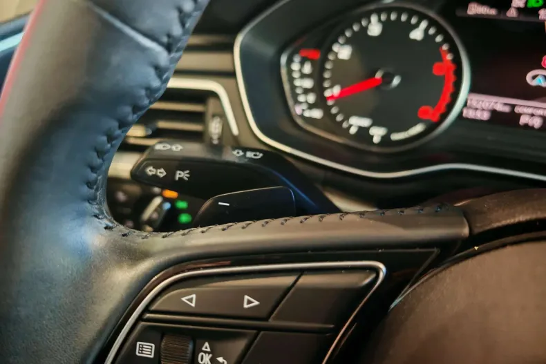 Audi A4 din 2020 cu 152.074 km - oferta AUD140261 - foto 19