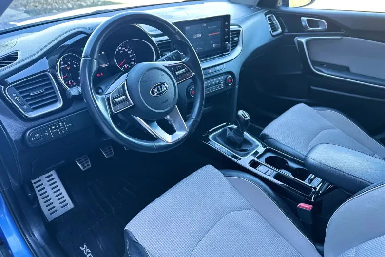 Kia XCeed din 2020 cu 103.704 km - oferta KIA140265 - foto 11