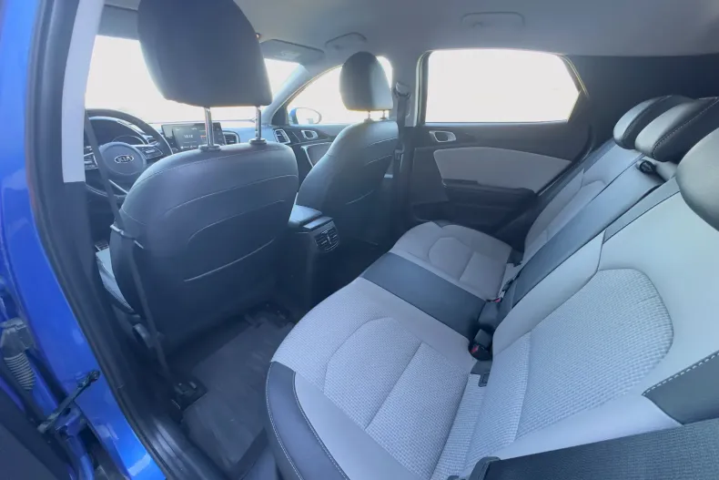 Kia XCeed din 2020 cu 103.704 km - oferta KIA140265 - foto 14