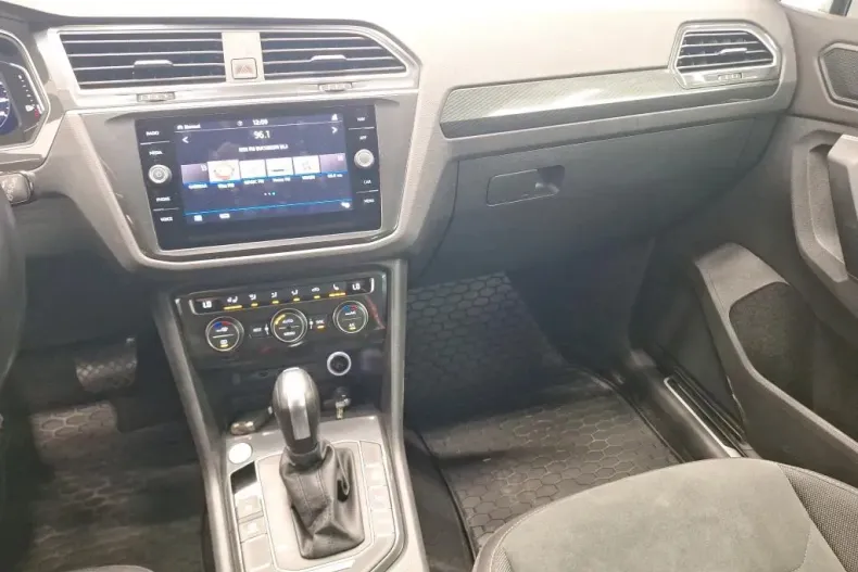Volkswagen Tiguan din 2020 cu 50.223 km - oferta VOL140267 - foto 11