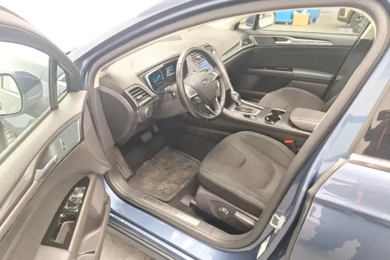 Ford Mondeo din 2020 cu 55.779 km - oferta FOR140268 - foto 3