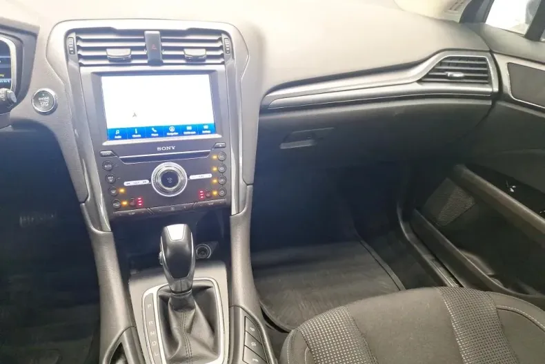 Ford Mondeo din 2020 cu 55.779 km - oferta FOR140268 - foto 12