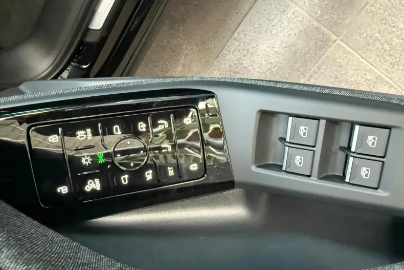 Audi Q6 din 2025 cu 0 km - oferta AUD140278 - foto 29