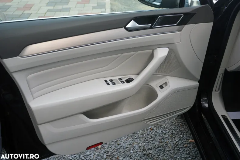 Volkswagen Passat din 2021 cu 173.914 km - oferta VOL140282 - foto 11