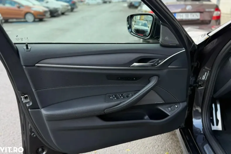 BMW Seria 5 din 2022 cu 71.526 km - oferta BMW140290 - foto 14