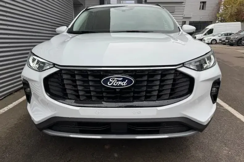 Ford Kuga din 2025 cu 6 km - oferta FOR140297 - foto 2