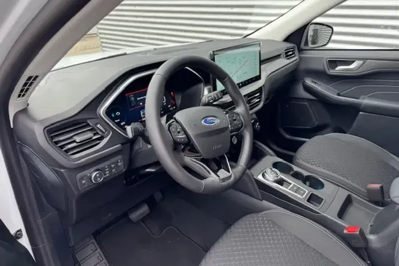 Ford Kuga din 2025 cu 6 km - oferta FOR140297 - foto 11