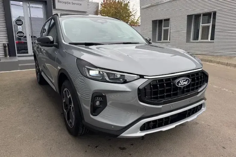 Ford Kuga din 2025 cu 6 km - oferta FOR140298 - foto 6