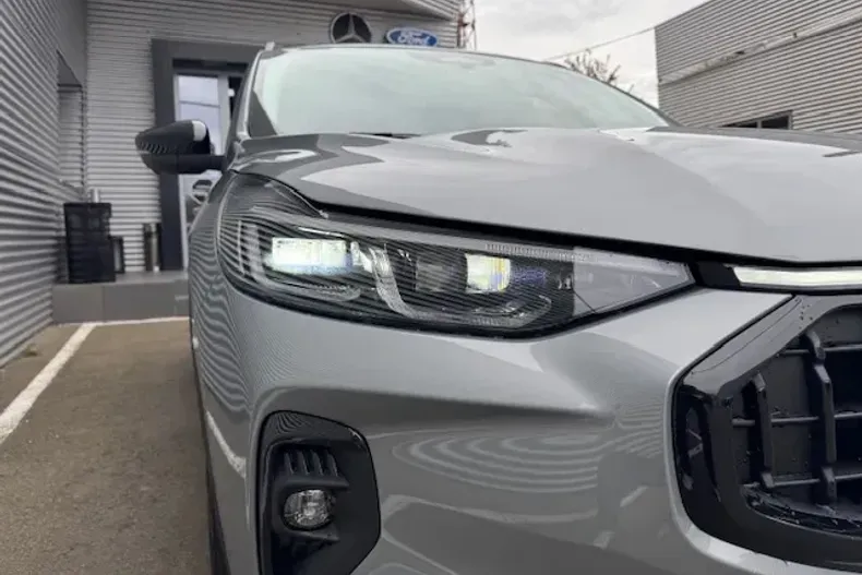 Ford Kuga din 2025 cu 6 km - oferta FOR140298 - foto 7