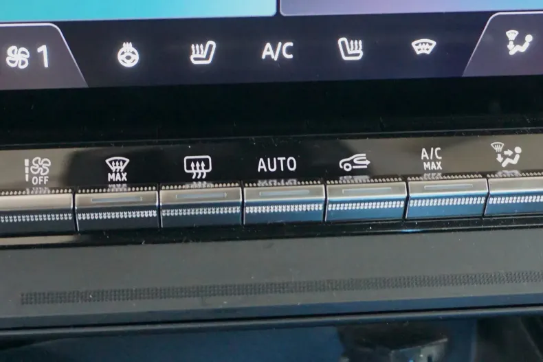 Renault Austral din 2024 cu 17.972 km - oferta REN140307 - foto 8