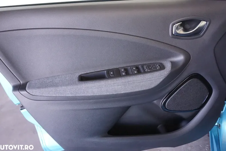 Renault ZOE din 2020 cu 63.101 km - oferta REN140308 - foto 10
