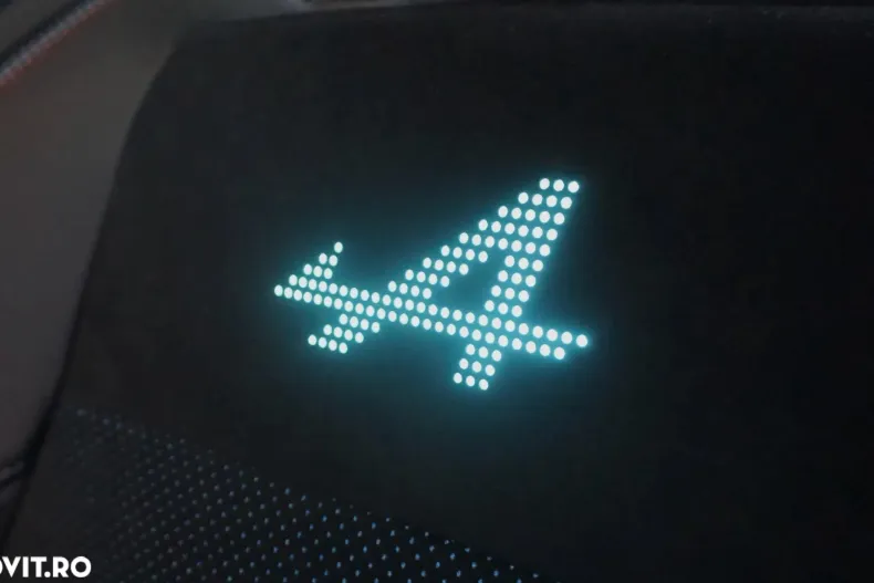 Renault Rafale din 2024 cu 4.720 km - oferta REN140309 - foto 12
