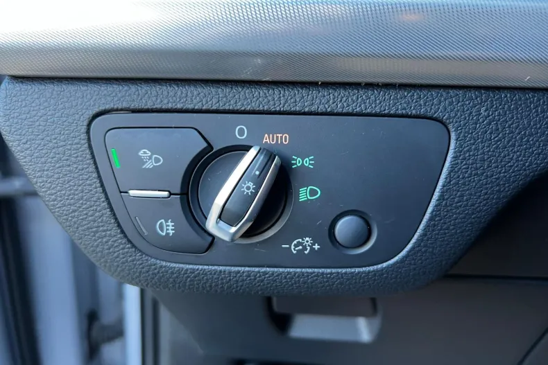 Audi Q5 din 2022 cu 137.792 km - oferta AUD140311 - foto 22