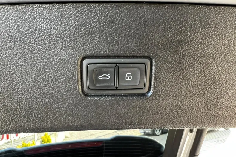 Audi Q5 din 2022 cu 137.792 km - oferta AUD140311 - foto 40