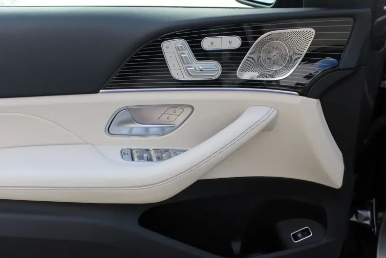 Mercedes-Benz GLE 350 din 2023 cu 45.900 km - oferta MER140335 - foto 9