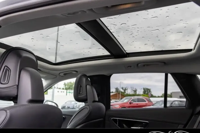 Mercedes-Benz GLC 300 din 2024 cu 18.900 km - oferta MER140344 - foto 12