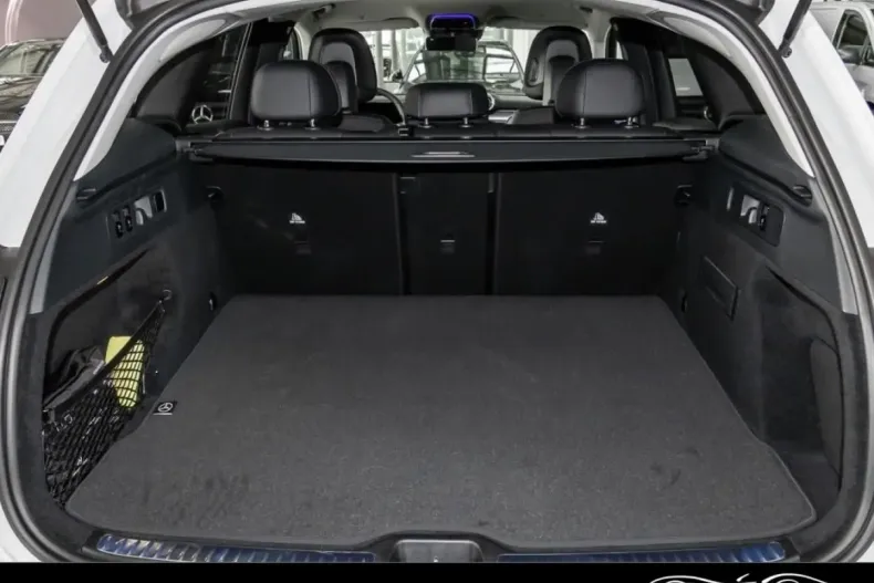 Mercedes-Benz GLC 450 din 2024 cu 14.901 km - oferta MER140345 - foto 6