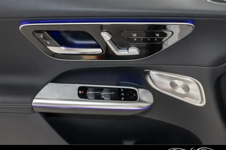 Mercedes-Benz GLC 450 din 2024 cu 14.901 km - oferta MER140345 - foto 14