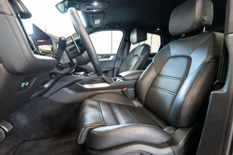 Porsche Cayenne din 2024 cu 13.320 km - oferta POR140346 - foto 11