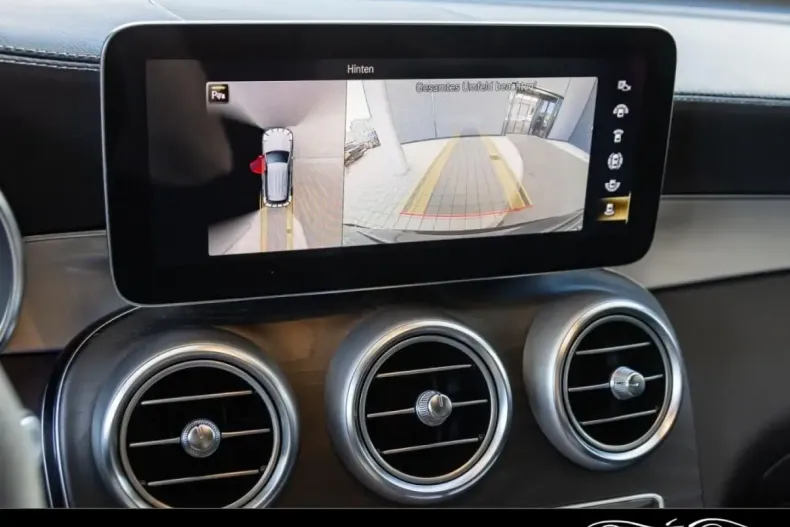 Mercedes-Benz GLC 63 AMG din 2022 cu 42.850 km - oferta MER140347 - foto 19