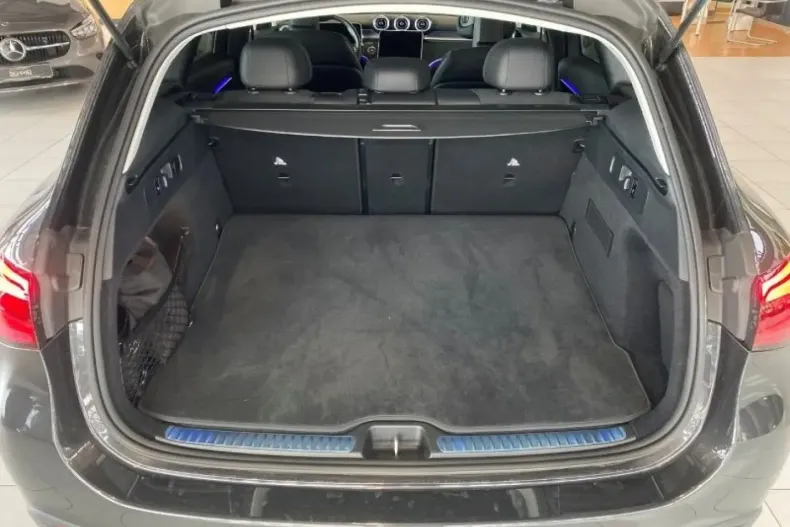 Mercedes-Benz GLC 200 din 2024 cu 13.829 km - oferta MER140349 - foto 8