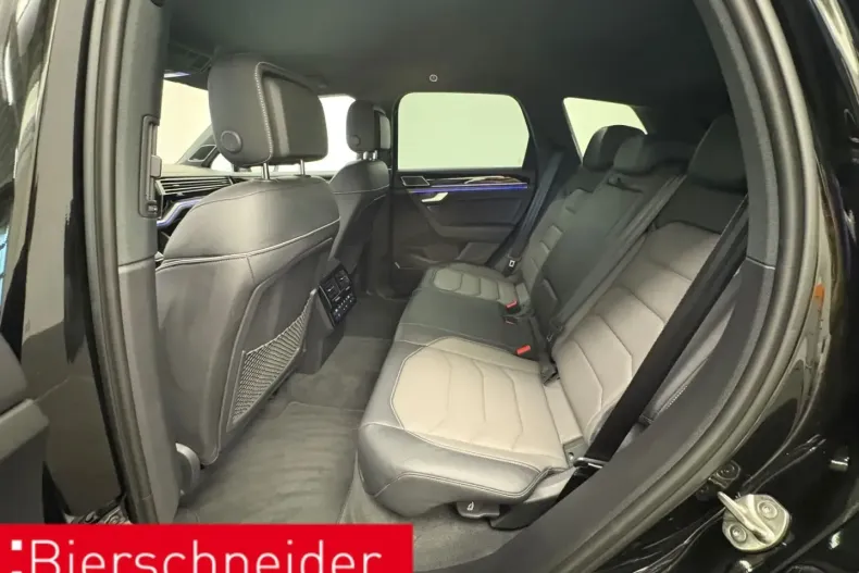 Volkswagen Touareg din 2023 cu 41.225 km - oferta VOL140350 - foto 25