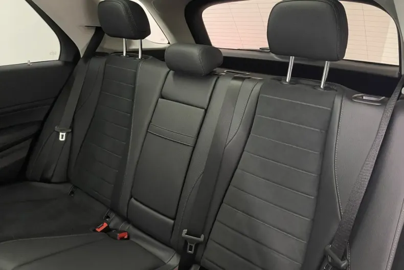 Mercedes-Benz GLE 400 din 2022 cu 64.700 km - oferta MER140361 - foto 9