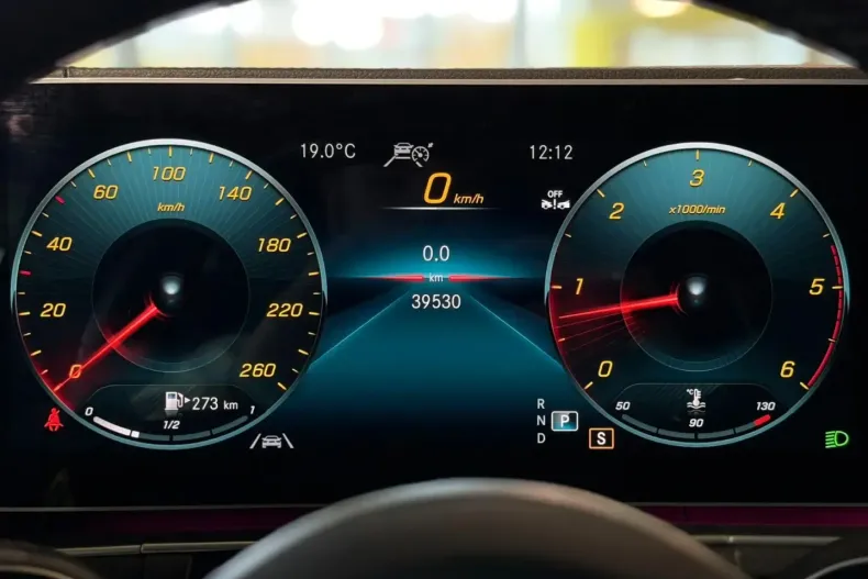 Mercedes-Benz GLE 400 din 2023 cu 39.530 km - oferta MER140363 - foto 18