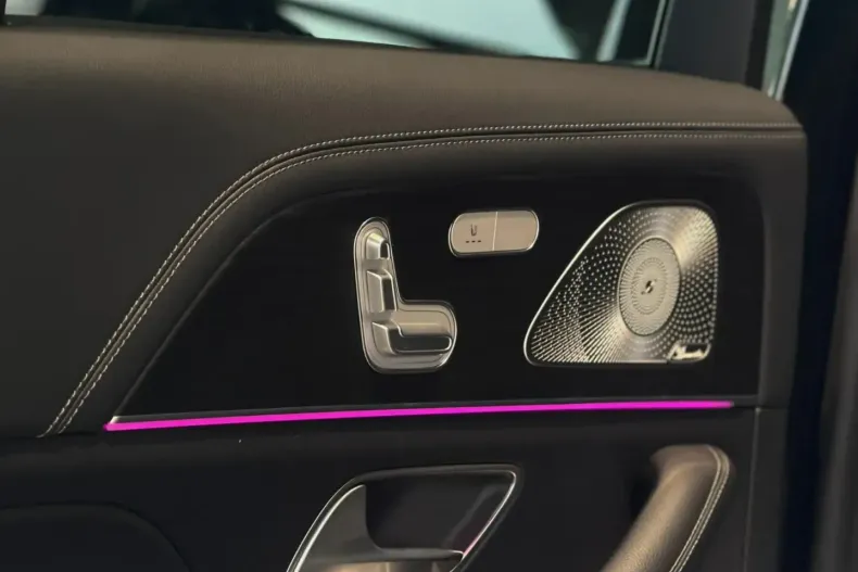 Mercedes-Benz GLE 400 din 2023 cu 39.530 km - oferta MER140363 - foto 24