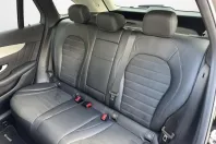 Mercedes-Benz GLC 300 din 2021 cu 60.533 km - oferta MER140367 - foto 19