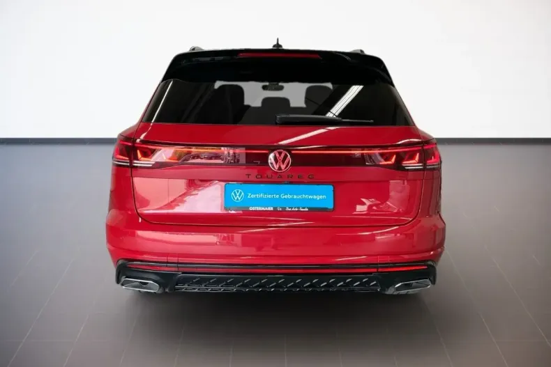 Volkswagen Touareg din 2023 cu 15.250 km - oferta VOL140376 - foto 4