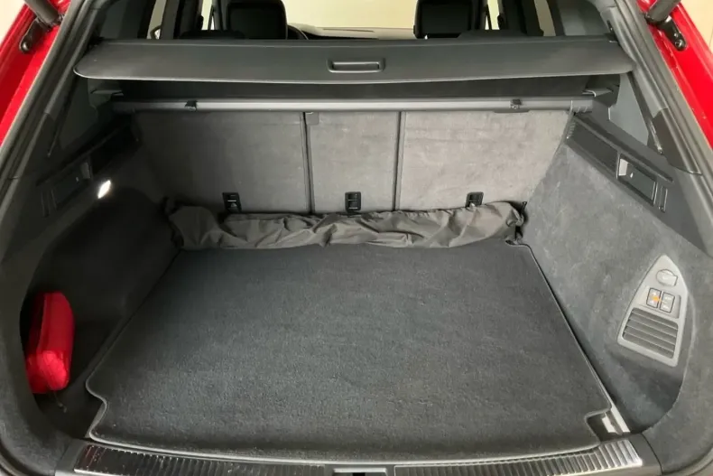 Volkswagen Touareg din 2023 cu 15.250 km - oferta VOL140376 - foto 7