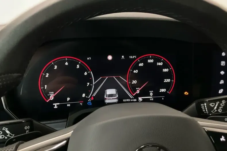 Volkswagen Touareg din 2023 cu 15.250 km - oferta VOL140376 - foto 12