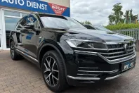 Volkswagen Touareg din 2023 cu 17.729 km - oferta VOL140377 - foto 1