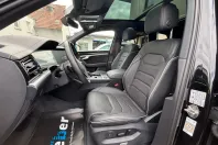 Volkswagen Touareg din 2023 cu 17.729 km - oferta VOL140377 - foto 5