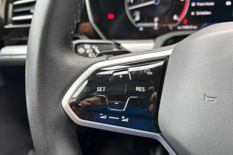 Volkswagen Touareg din 2023 cu 17.729 km - oferta VOL140377 - foto 10