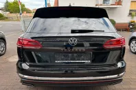 Volkswagen Touareg din 2023 cu 17.729 km - oferta VOL140377 - foto 30