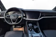 Volkswagen Touareg din 2023 cu 40.500 km - oferta VOL140378 - foto 6