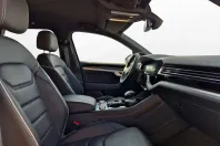 Volkswagen Touareg din 2023 cu 40.500 km - oferta VOL140378 - foto 12