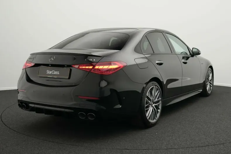 Mercedes-Benz C 43 AMG din 2024 cu 5.829 km - oferta MER140383 - foto 3