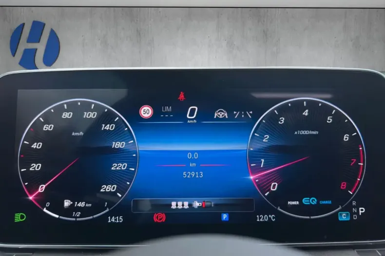 Mercedes-Benz C 300 din 2022 cu 52.913 km - oferta MER140384 - foto 17