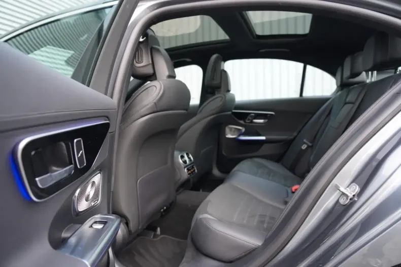 Mercedes-Benz C 220 din 2024 cu 15.000 km - oferta MER140385 - foto 12