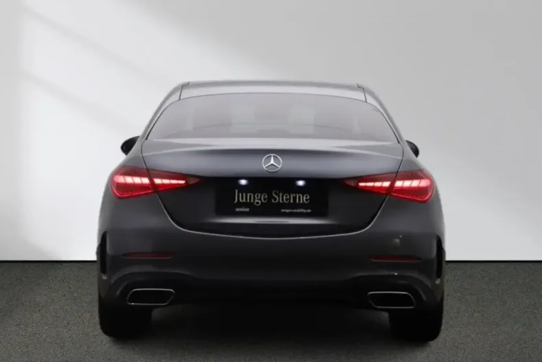 Mercedes-Benz C 300 din 2024 cu 10.500 km - oferta MER140389 - foto 5