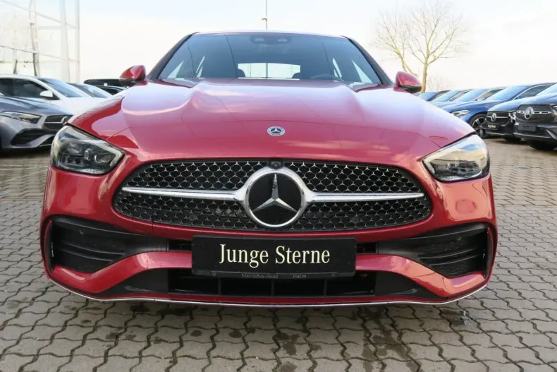 Mercedes-Benz C 200 din 2023 cu 10.352 km - oferta MER140391 - foto 1