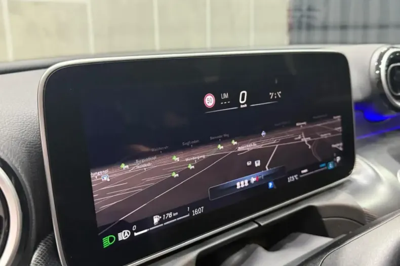 Mercedes-Benz C 220 din 2023 cu 25.000 km - oferta MER140393 - foto 16