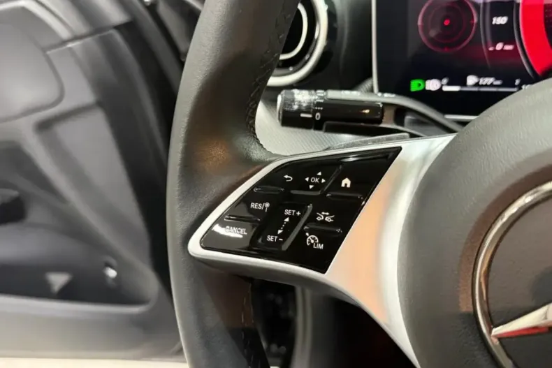 Mercedes-Benz C 220 din 2023 cu 25.000 km - oferta MER140393 - foto 19