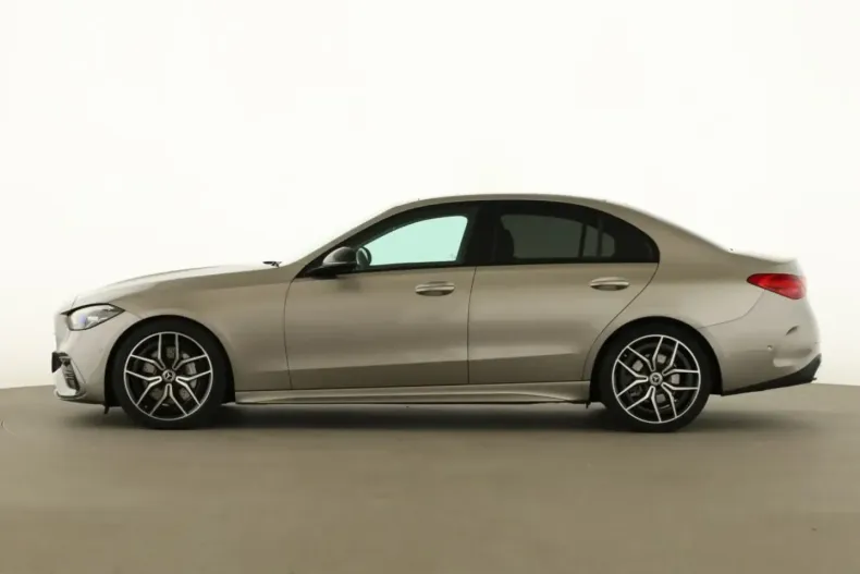 Mercedes-Benz C 300 din 2024 cu 5.936 km - oferta MER140395 - foto 5