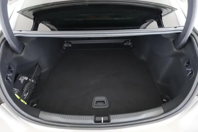 Mercedes-Benz C 300 din 2024 cu 5.936 km - oferta MER140395 - foto 14