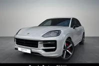 Porsche Cayenne din 2023 cu 68.100 km - oferta POR140397 - foto 1