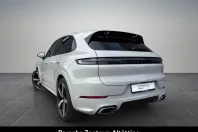 Porsche Cayenne din 2023 cu 68.100 km - oferta POR140397 - foto 4